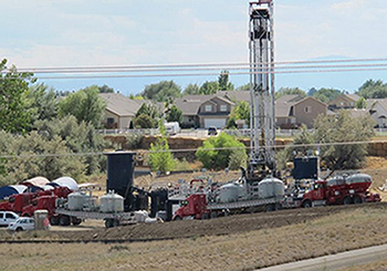 Fracking near Mead, Colorado