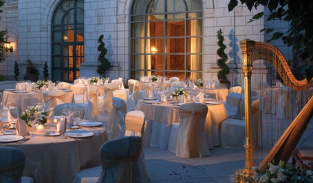 Legislators can be serenaded by a harp in an open-air dining spot on hotel grounds. 