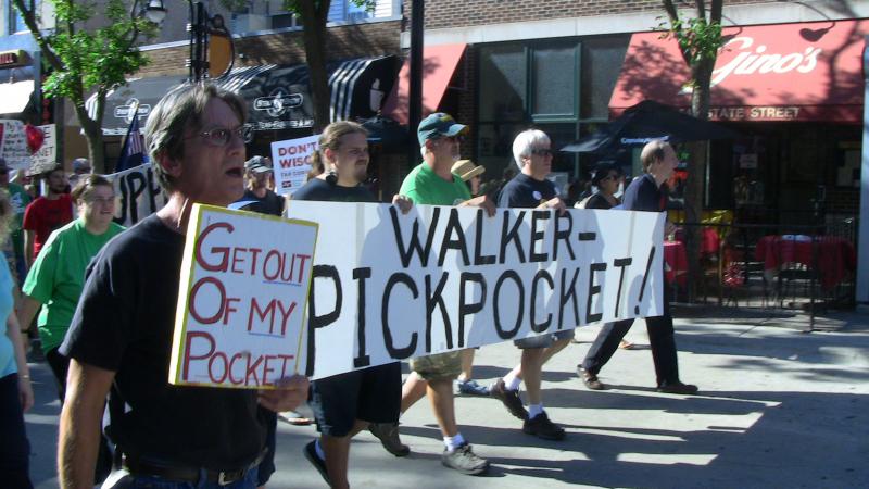 Walker -- Pickpocket!