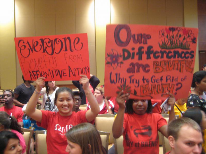 Wisconsin students rally at debate on affirmative action